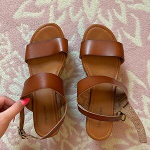 Women’s brown sandals with small heel